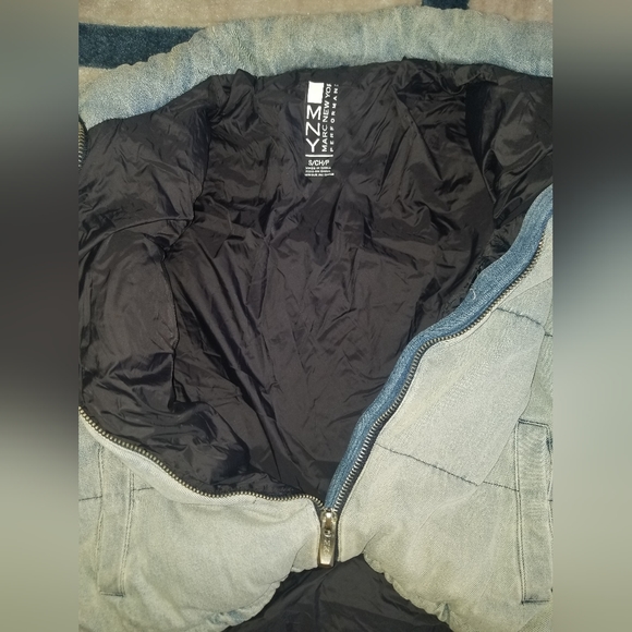 Andrew Marc Women's Puffer Jacket - Picture 5 of 6